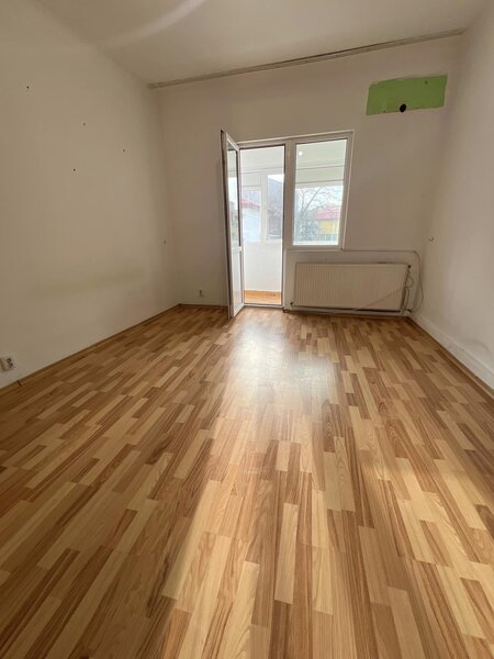 Unirii-Maximilian Popper-Matei Basarab, 2 camere in vila Art Deco,