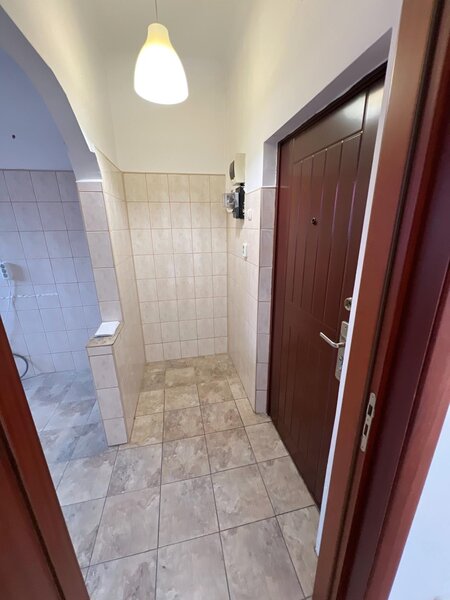 Unirii-Maximilian Popper-Matei Basarab, 2 camere in vila Art Deco,